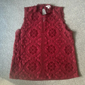 BB Dakota Maroon Lace Sleeveless Tank High Neck